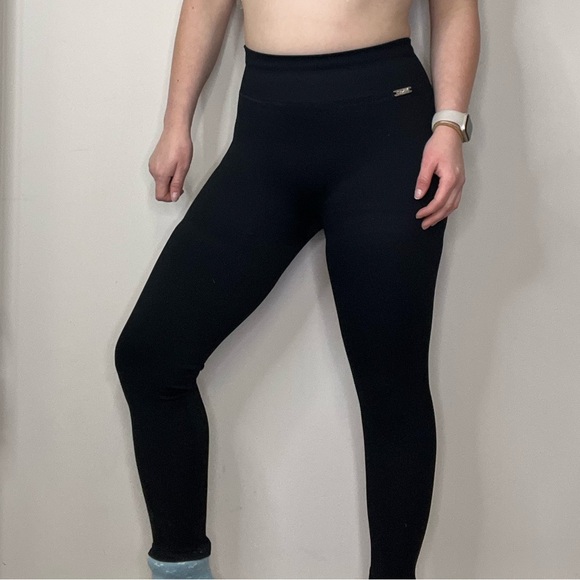 Bombshell Sportswear Ribbed Seamless Leggings Black Silver Logo Size XS NEW - Picture 8 of 15